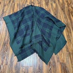 Duluth Trading Womens Poncho One Size Green & Black Tartan Buffalo Plaid